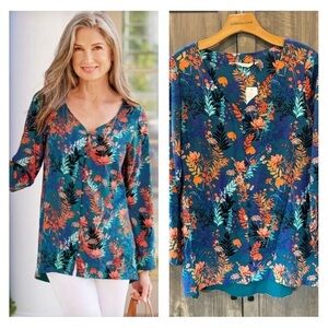 NWT Soft Surroundings Small Nova Tunic in Blue Coral Floral Long Sleeve V Neck